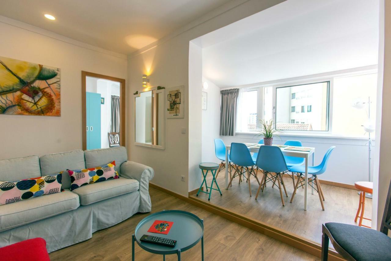 Friends & Family Tree Apartment Porto Exterior photo