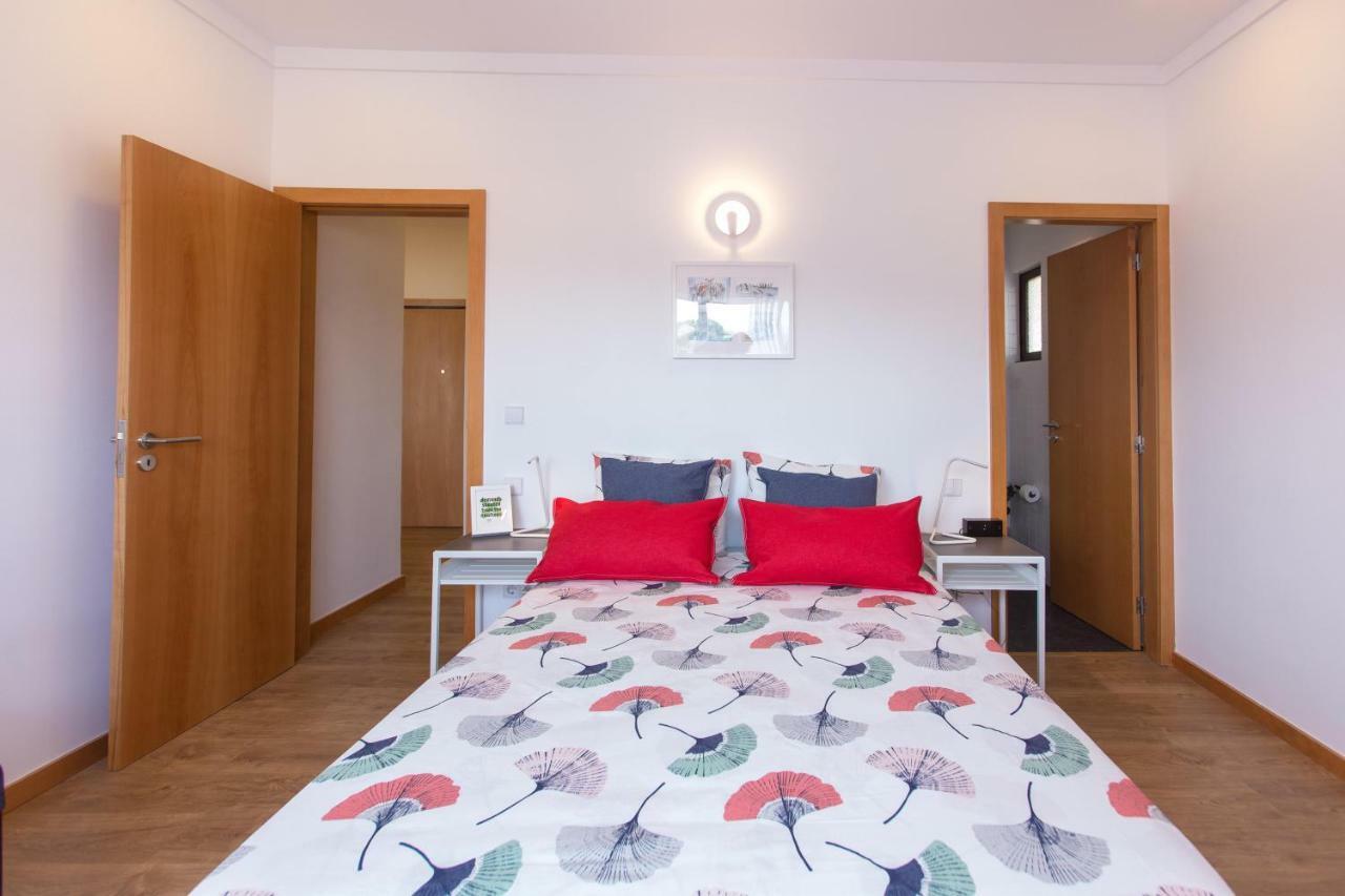 Friends & Family Tree Apartment Porto Exterior photo