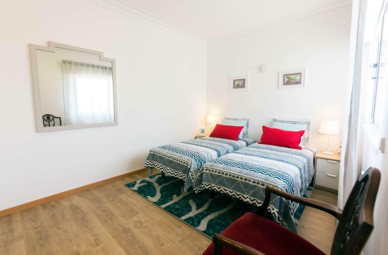 Friends & Family Tree Apartment Porto Exterior photo